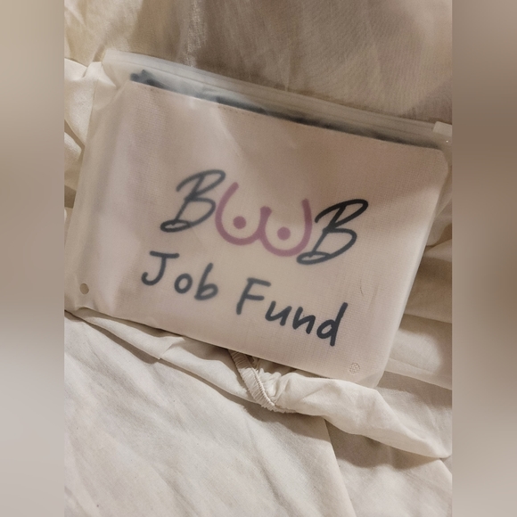 NWT CASH STASH MAKEUP COSMETIC ZIP CLOSE BAG BOOB JOB FUND - Picture 6 of 6